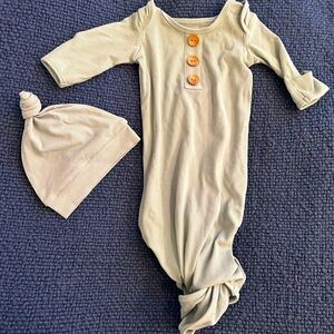 Caden Lane Newborn Knot Gown and Hat